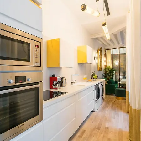 Louvre - 2br - Cityapartmentstay