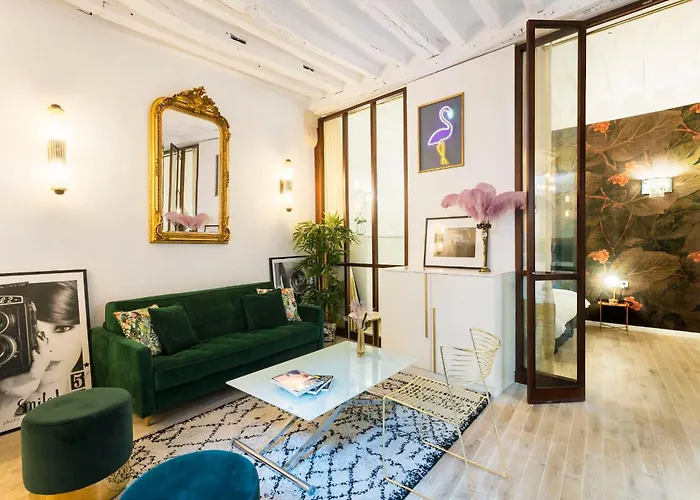 Louvre - 2br - Cityapartmentstay * Parigi